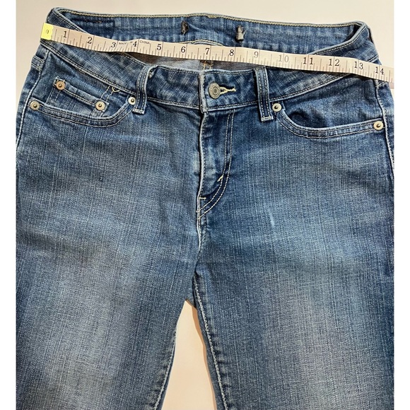 Levi’s Jeans - Picture 3 of 5